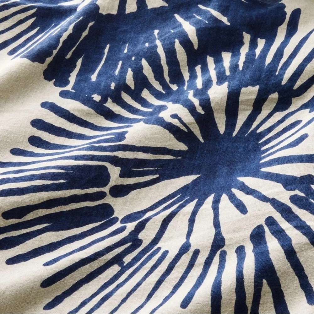 Crate&Barrel King Duvet Cover with Navy and Gray Design